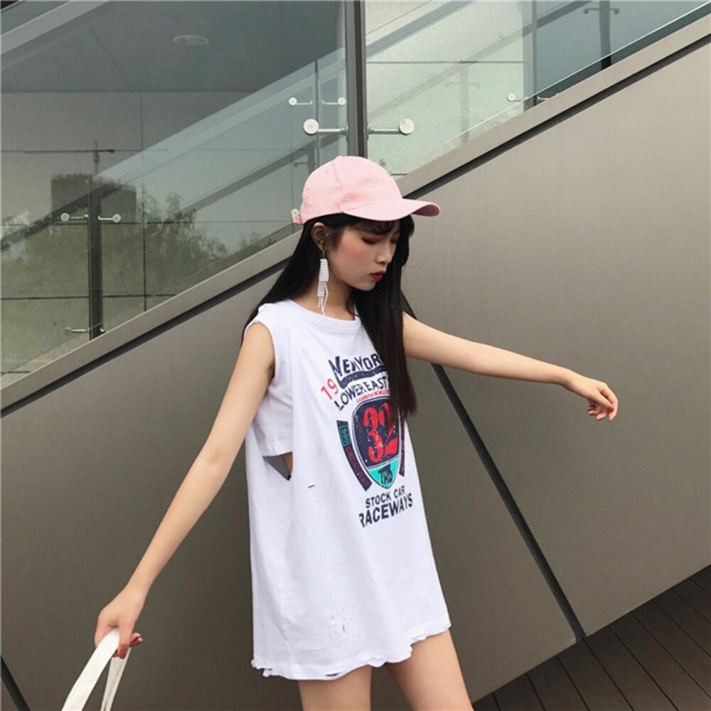 【台灣發貨】韓版假兩件寬鬆無袖中長款圓領背心 小可愛 背心 衣服 女裝 上衣 【V110】-細節圖8