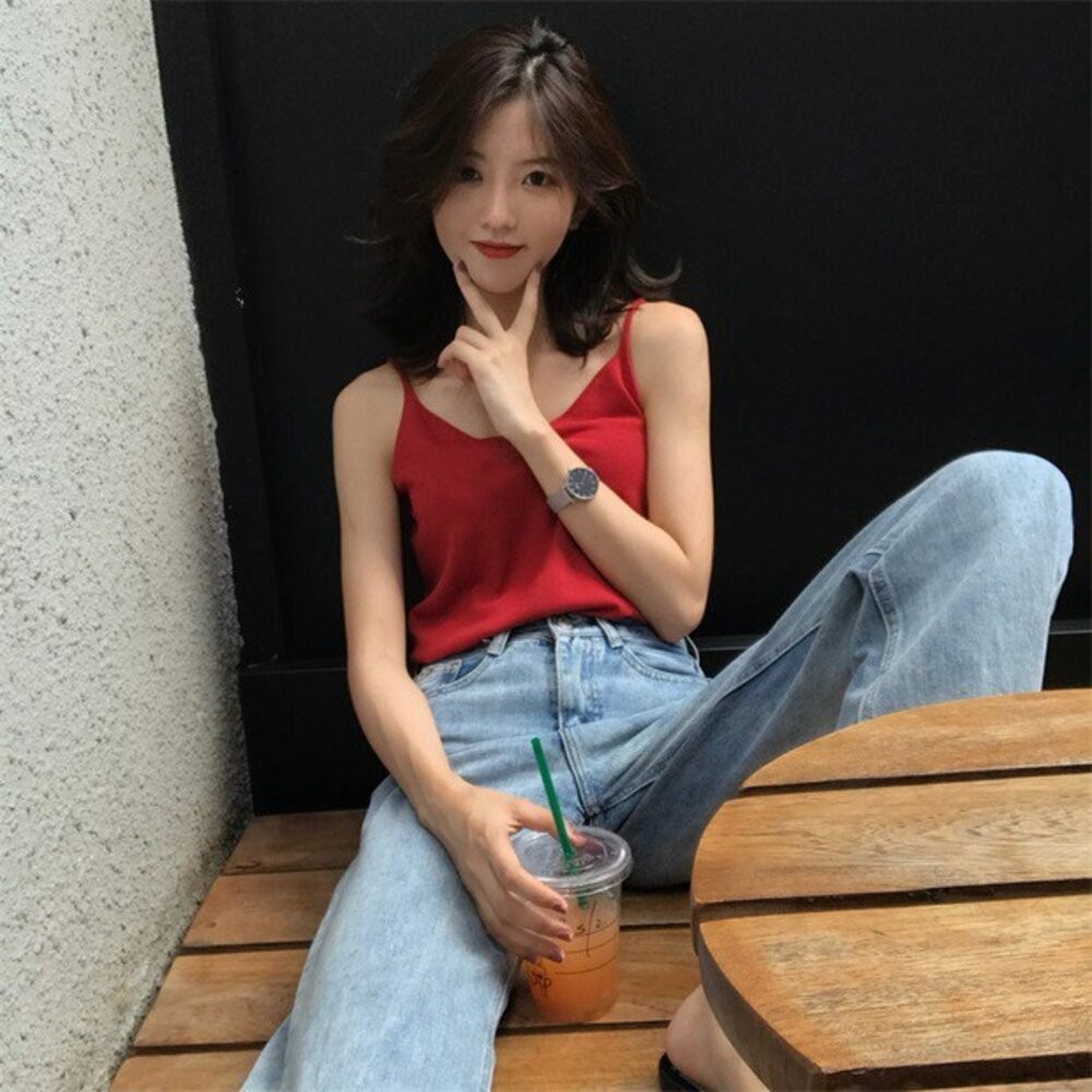 【台灣發貨】韓版V領寬鬆吊帶針織背心 小可愛 背心 衣服 女裝 上衣【V39】-細節圖8