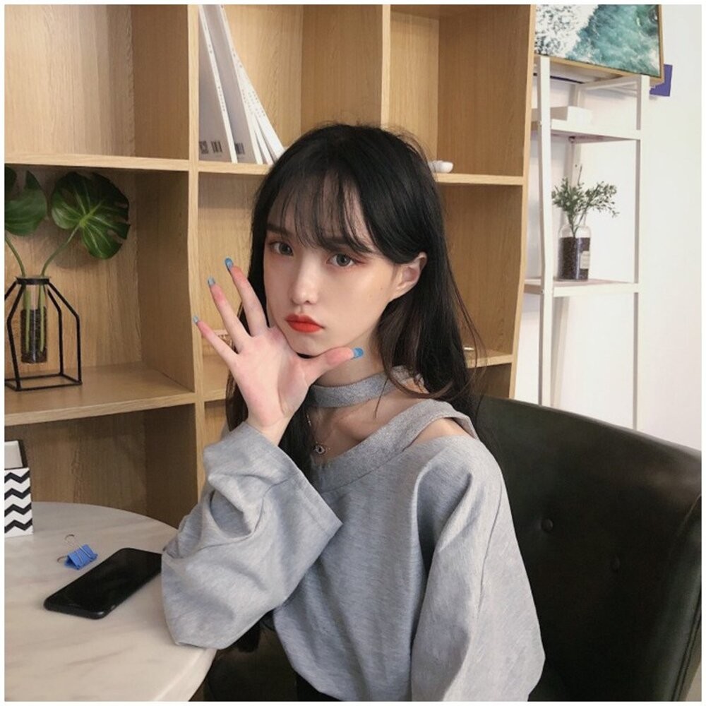【台灣發貨】韓版寬鬆百搭露肩V領 長袖上衣衣服 女裝 t恤 短袖t恤 上衣【W167】-細節圖5