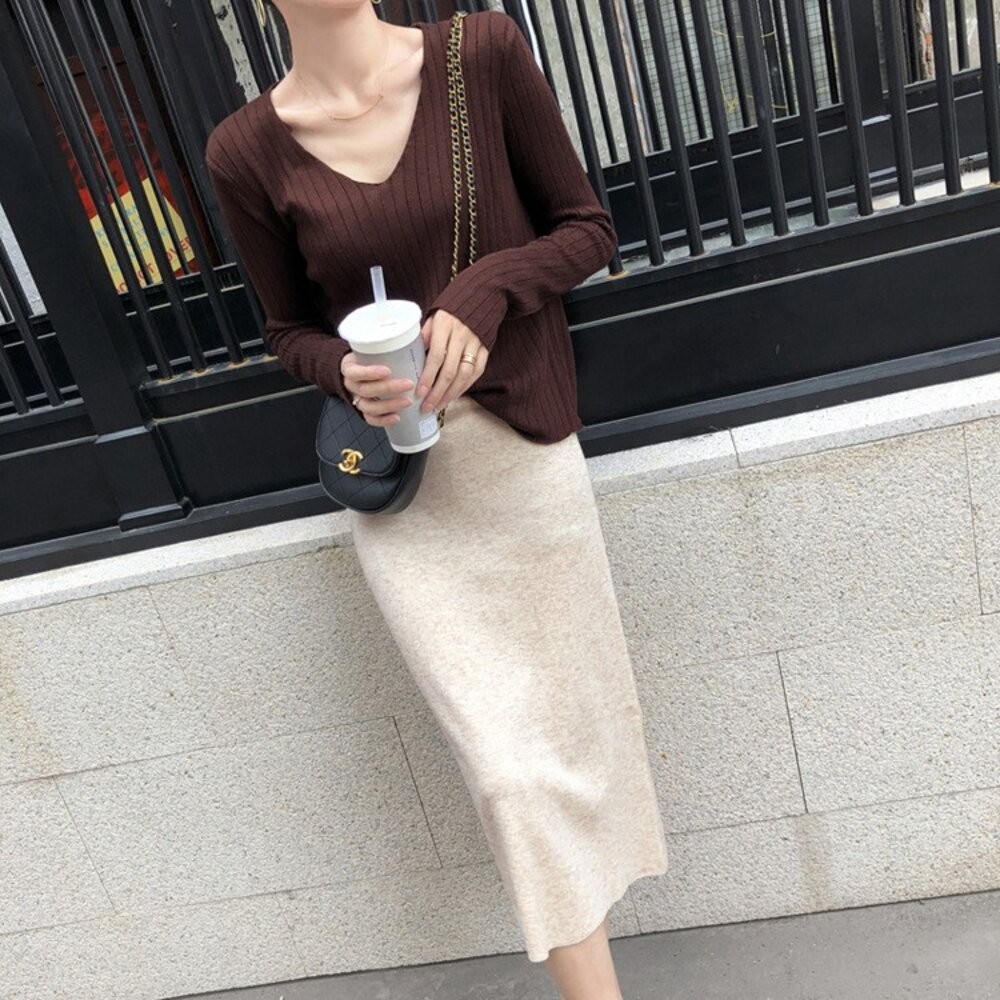 【台灣發貨】韓版柔軟慵懶風v領針織上衣 長袖上衣 長袖t恤 衣服 女裝 上衣【W192】-細節圖6
