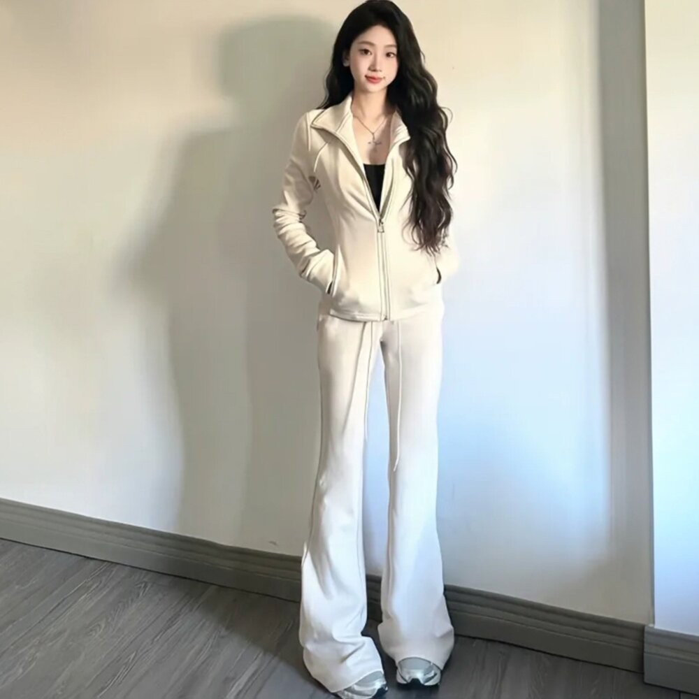 【台灣發貨】韓版顯瘦高腰微喇叭運動褲 寬褲 褲子 女裝【P360】-細節圖9