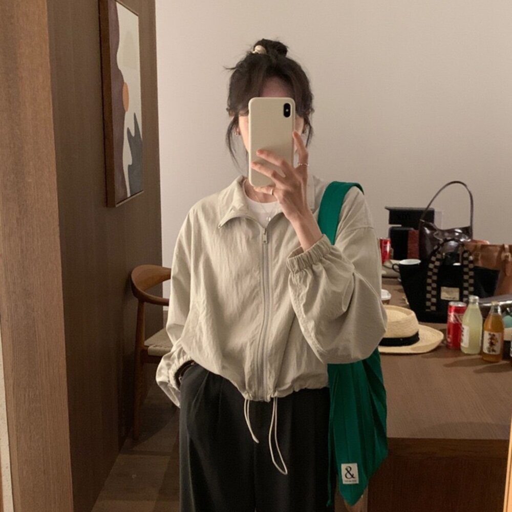 【台灣發貨】韓版短版小個子顯瘦防曬外套 外套 防曬外套 女裝 上衣 衣服【J396】-細節圖4