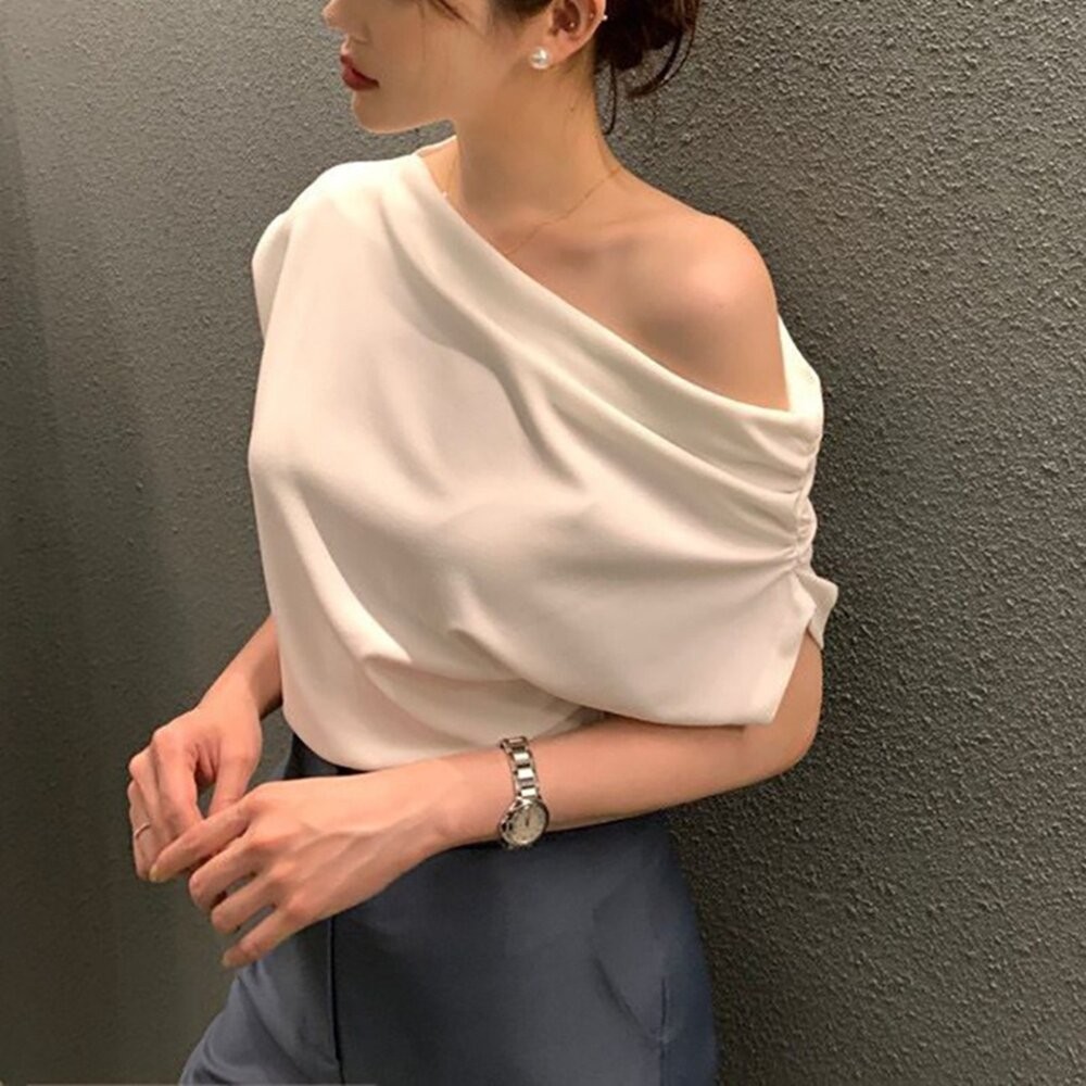 【台灣發貨】韓版設計感斜肩寬鬆短袖上衣 衣服 女裝 t恤 短袖t恤 上衣【T603】-細節圖7