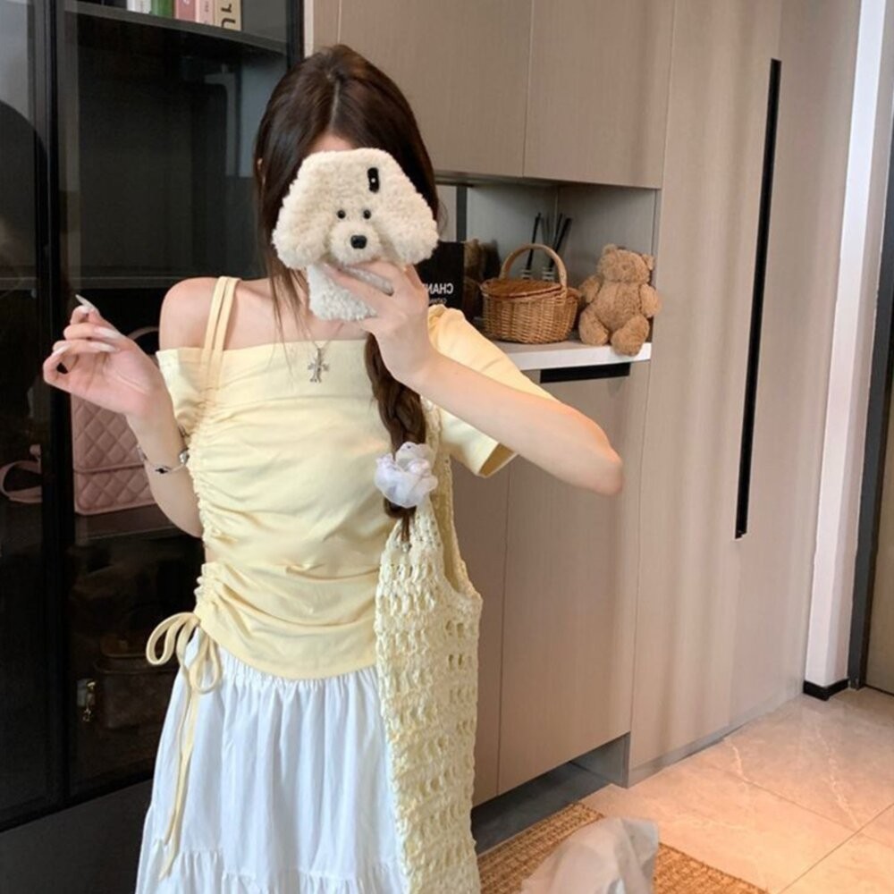 【台灣發貨】韓版設計感斜肩上衣 衣服 女裝 t恤 短袖t恤 上衣【T709】-細節圖6