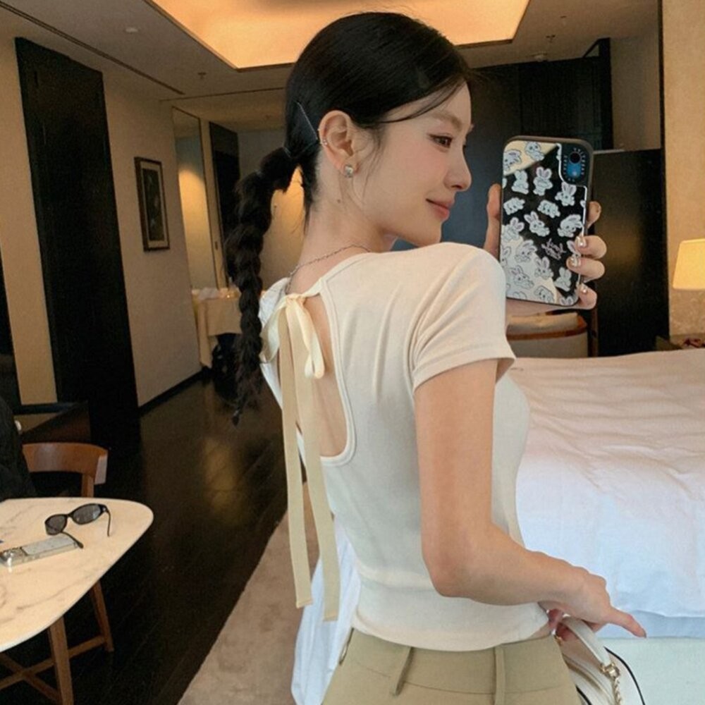 【台灣發貨】韓版綁帶露背短袖上衣 衣服 女裝 t恤 短袖t恤 上衣 【T710】-細節圖3