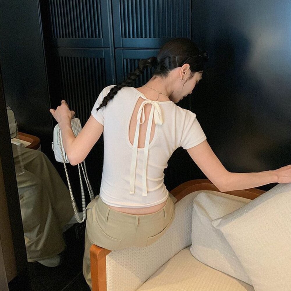 【台灣發貨】韓版綁帶露背短袖上衣 衣服 女裝 t恤 短袖t恤 上衣 【T710】-細節圖11