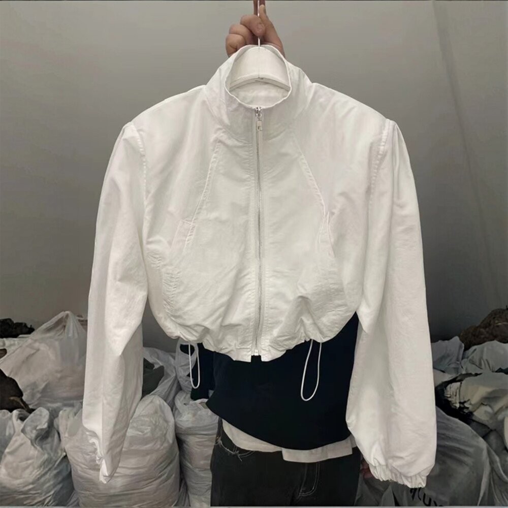 【台灣發貨】韓版輕薄透氣短版外套 外套 防曬外套 女裝 上衣 衣服【J396】-細節圖3