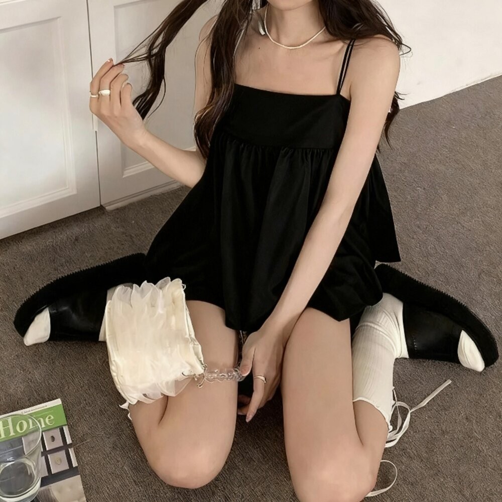 【台灣發貨】韓版設計感泡泡吊帶背心 小可愛 背心 衣服 女裝 上衣【V461】-細節圖10