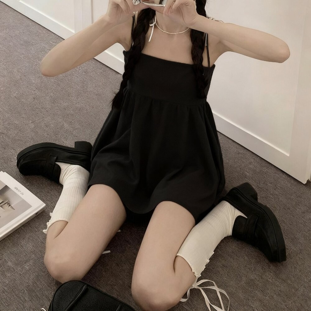 【台灣發貨】韓版寬鬆蓬蓬吊帶背心 小可愛 背心 衣服 女裝 上衣【V461】-細節圖4