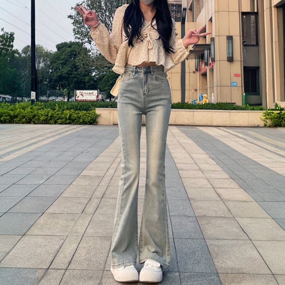 【台灣發貨】韓版美式直筒高腰淺色微喇叭牛仔褲 寬褲 褲子 女裝【P430】-細節圖4