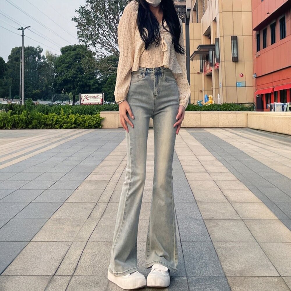 【台灣發貨】韓版美式直筒高腰淺色微喇叭牛仔褲 寬褲 褲子 女裝【P430】-細節圖6
