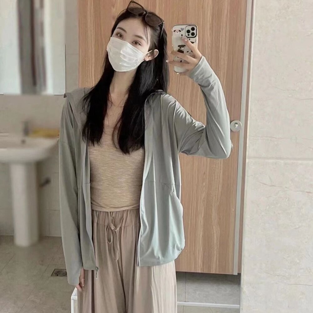 【台灣發貨】韓版冰絲透氣涼感輕薄防曬外套 外套 防曬外套 女裝 上衣 衣服【J390】-細節圖11
