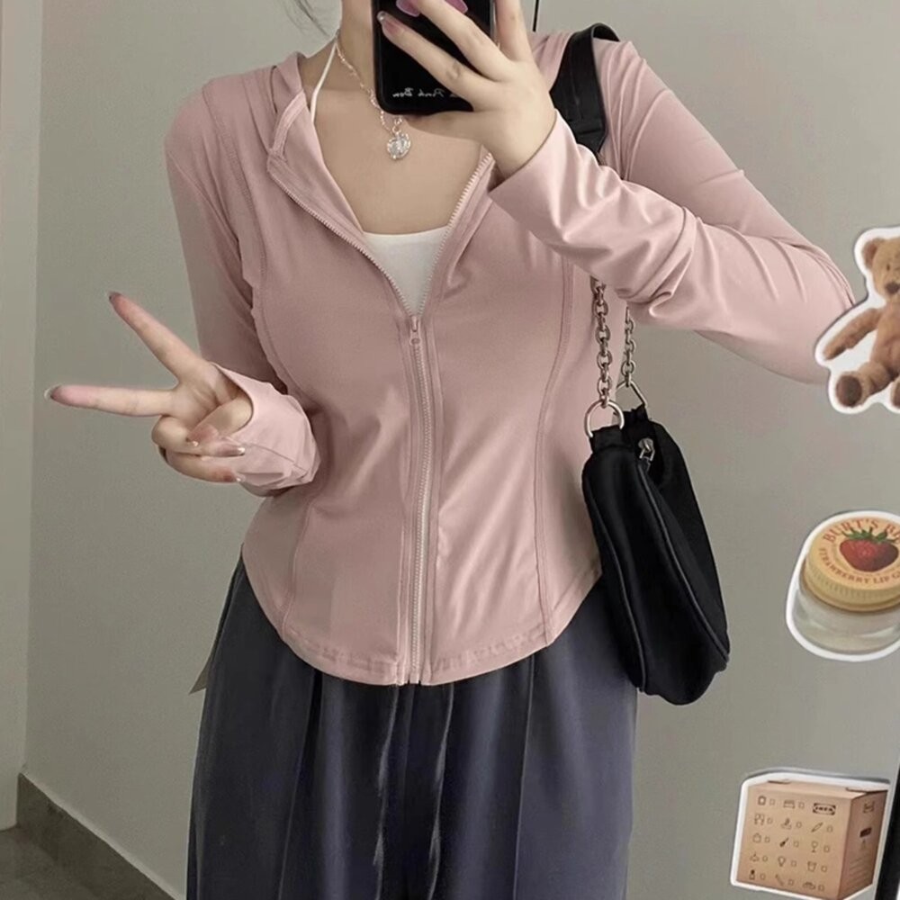 【台灣發貨】韓版冰絲輕薄修身瑜珈防曬外套 外套 防曬外套 女裝 上衣 衣服【J335】-細節圖6