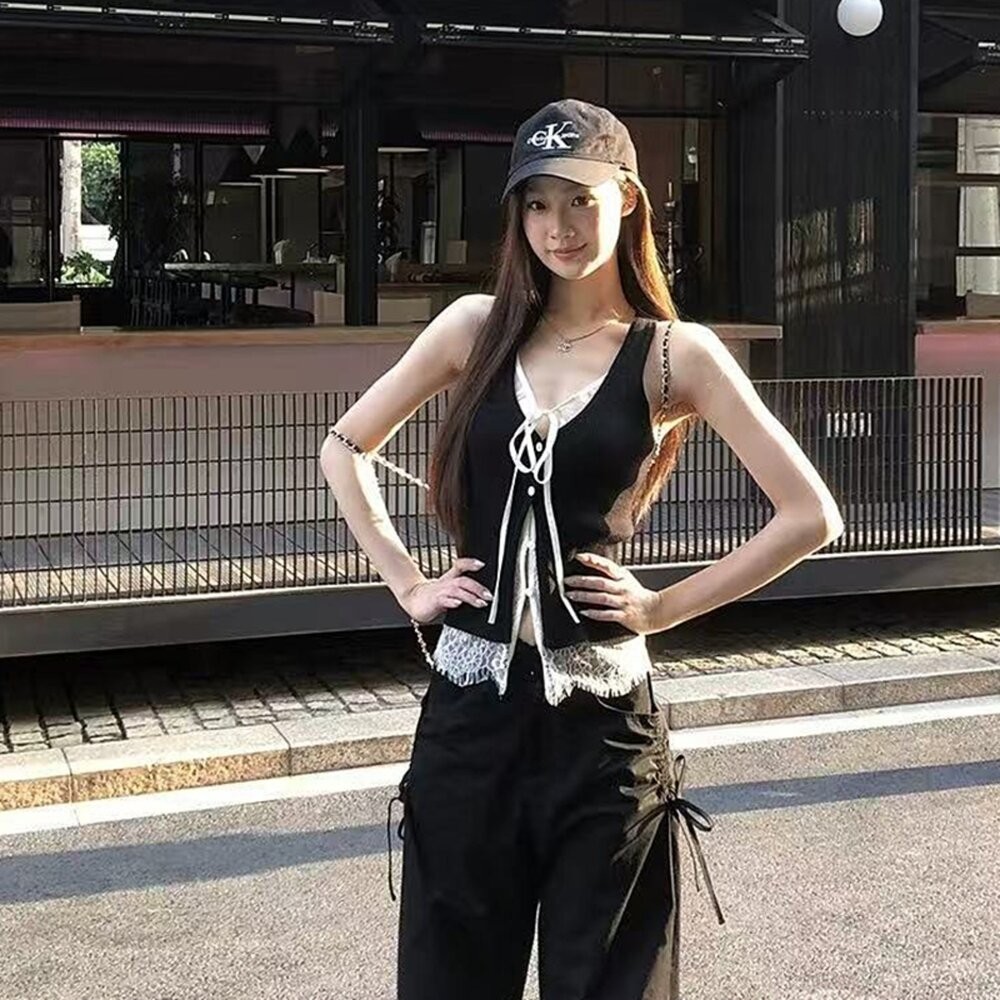 【台灣發貨】韓版顯瘦蕾絲花邊背心 帶胸墊免穿內衣 小可愛 背心 衣服 女裝 上衣【V474】-細節圖8