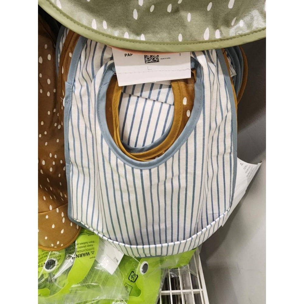 IKEA GRÖNFINK/兒童圍兜 吃飯衣-細節圖2