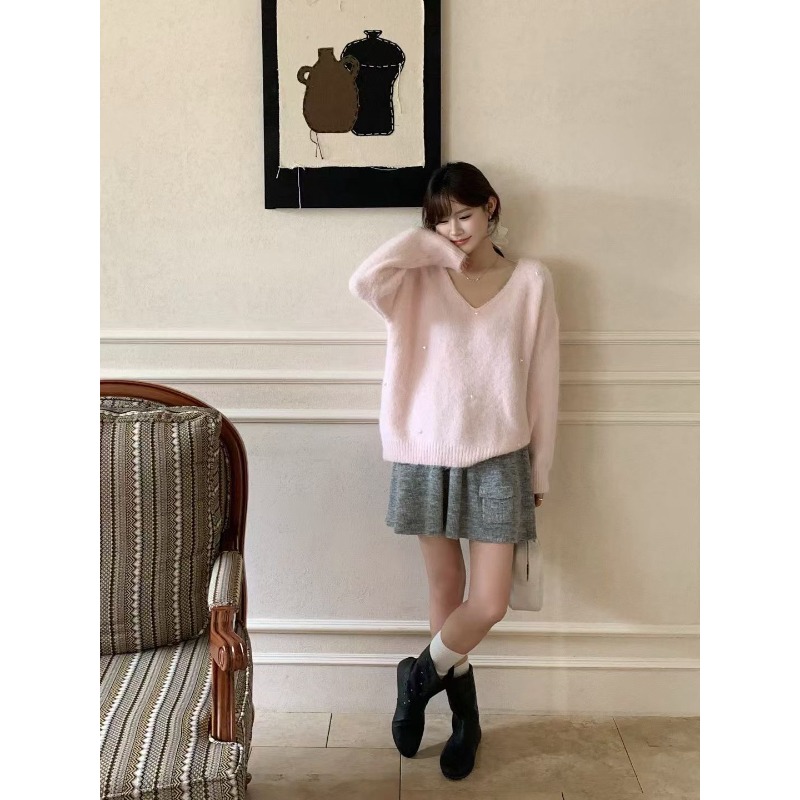 ⭕下單前請先聊聊有無庫存⭕韓系V領桃心❤️釘珠針織上衣-細節圖10