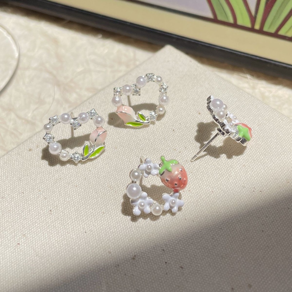 甜心滴油草莓耳釘-細節圖2