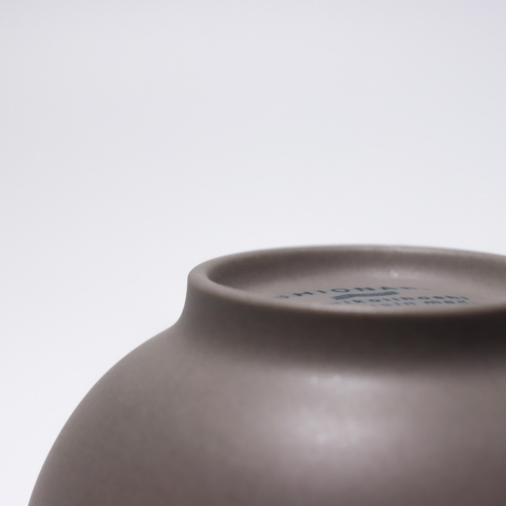 現貨 日本yumiko iihoshi porcelain SHIONARI杯S 現代感俏皮手柄咖啡杯-灰色 馬克杯盒裝-細節圖6