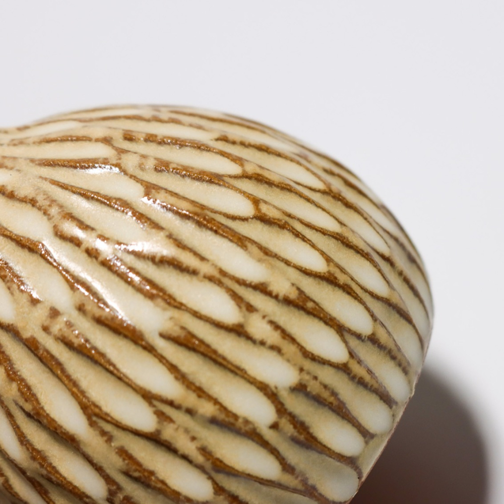 現貨 日本 yuzangama祐山窯手工雕刻小花瓶 花器小巧精緻-細節圖3