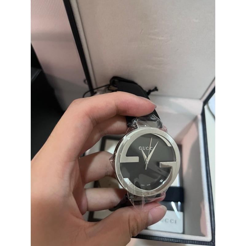 Gucci 雙G 滿版皮錶帶 石英錶 銀色 🔥-細節圖2