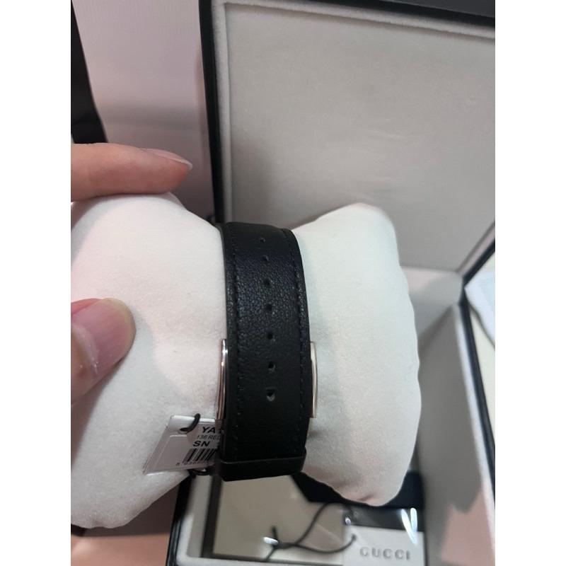 Gucci 雙G 滿版皮錶帶 石英錶 銀色 🔥-細節圖3