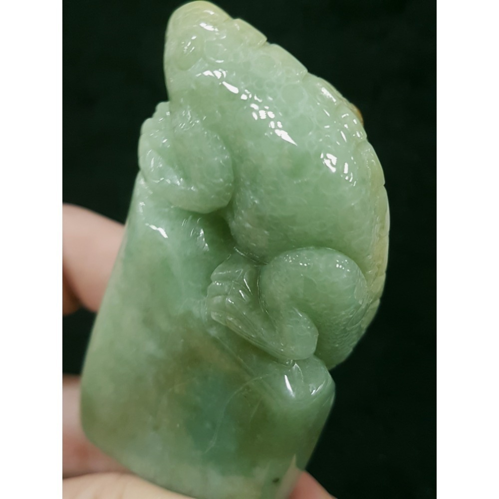 天然緬甸玉A貨翡翠巧雕 蜥蜴 今非昔比 蜥望無窮 吸金百億 變色龍 擺件-細節圖3
