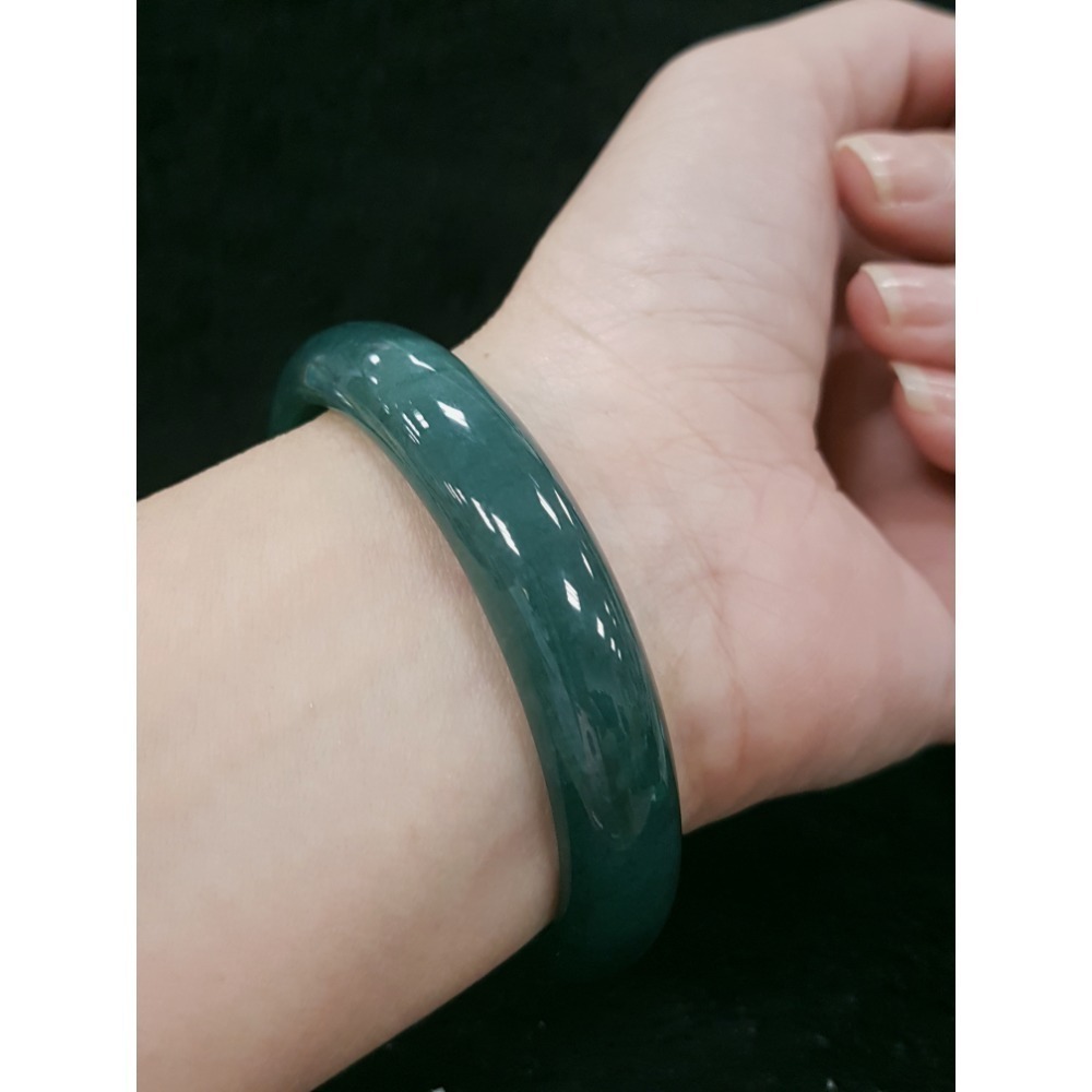 天然緬甸玉A貨翡翠瓜料平安鐲18.9圍  玉鐲 手鐲-細節圖6