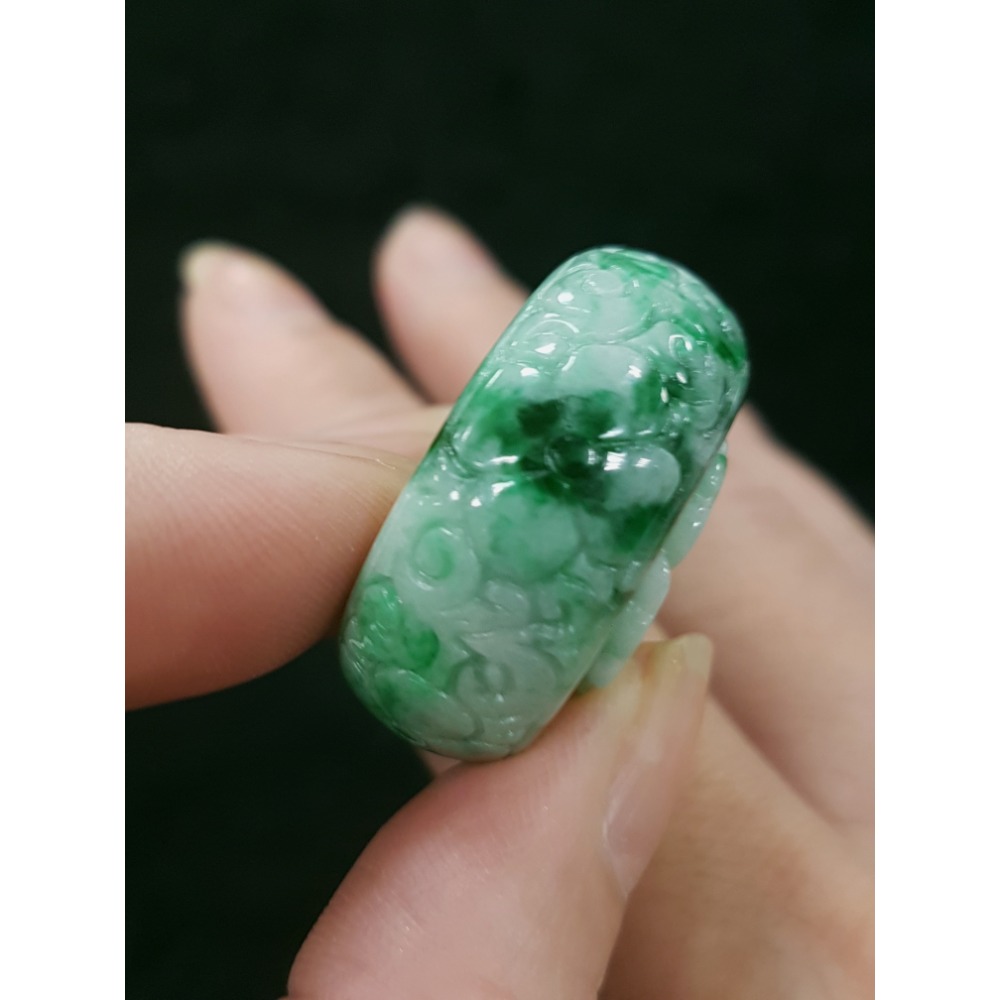 天然緬甸玉A貨翡翠玉戒 扳指 內徑18.9mm路路通 戒 戒子 戒指 指環手珠 掛墜-細節圖5