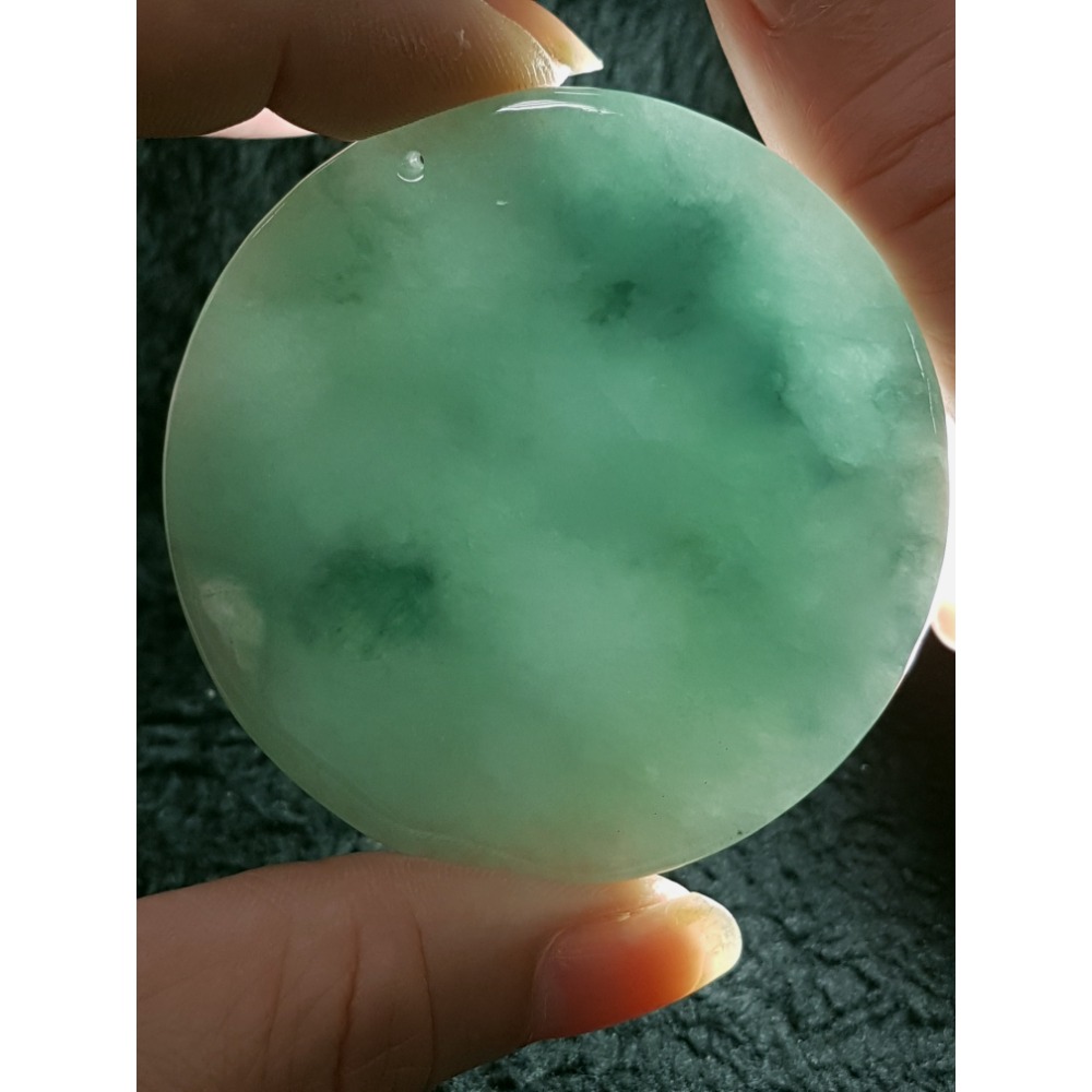 お得品‼️新入荷❣️天然A貨翡翠 厚重感、満工【花開富貴、鳳穿牡丹】　鑑定書付き 天然緬甸玉A貨翡翠鳳穿牡丹鳳凰富貴花牡丹花掛墜吊飾吊墜- 小資