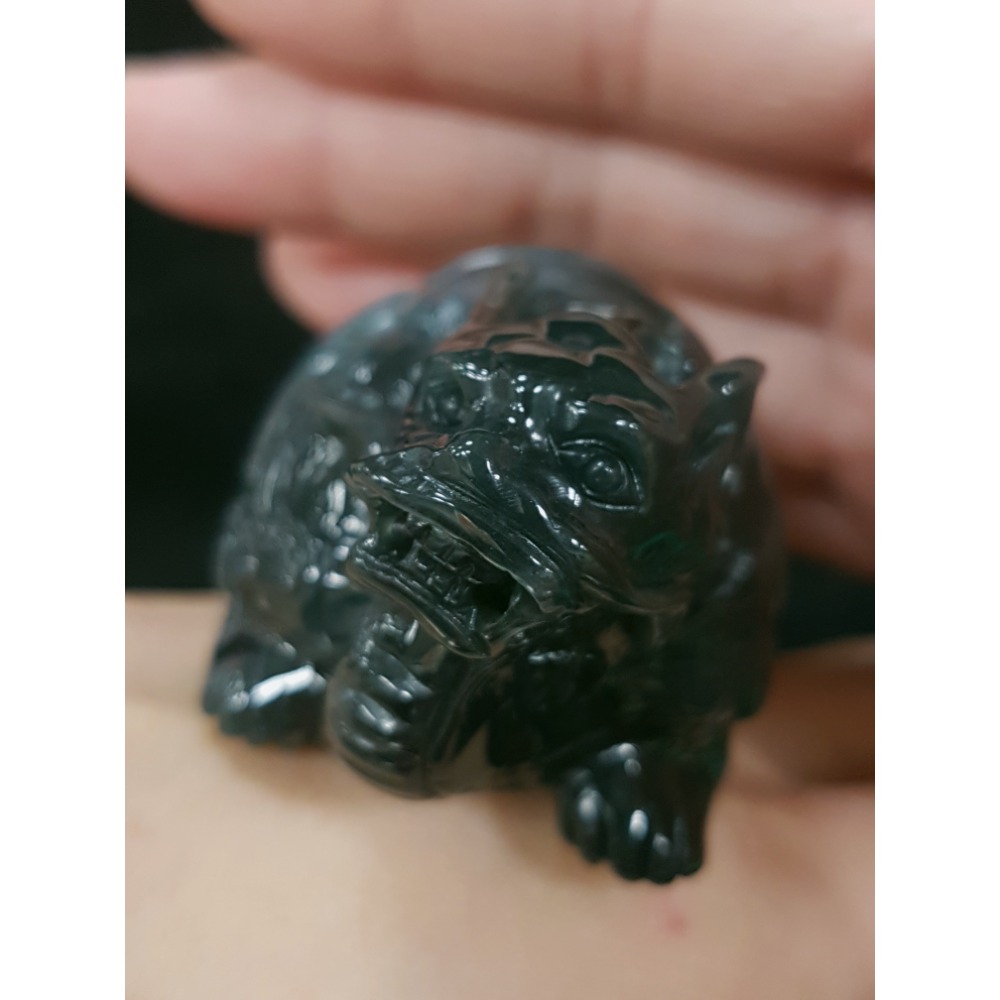 天然緬甸玉A貨翡翠招財鎮宅 龍龜 長壽龜 衣錦榮歸 神獸擺件掛件-細節圖8