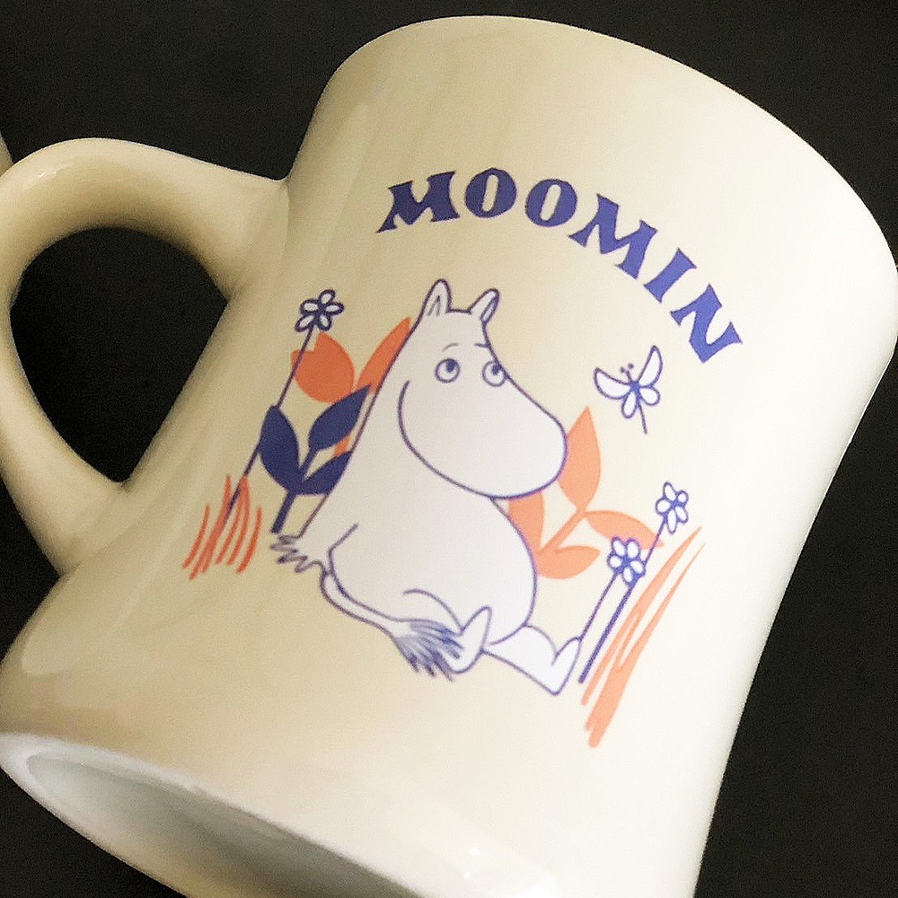 【MOOMIN】花園探險馬克杯 300ml 曲線馬克杯 馬克杯 陶瓷杯 咖啡杯 水杯 杯-細節圖7