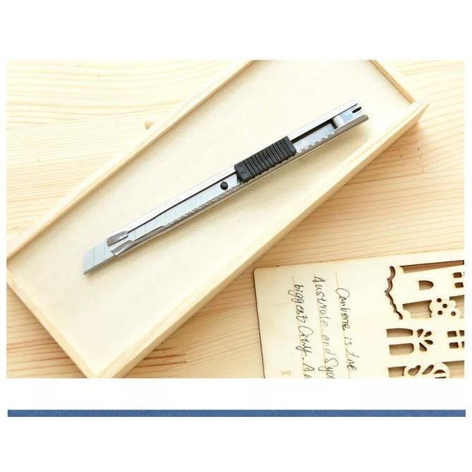 【歐帕瑪】不鏽鋼美工刀 C041 台灣現貨 美工刀 高碳鋼 不銹鋼 刀 文具 事務小刀-細節圖3