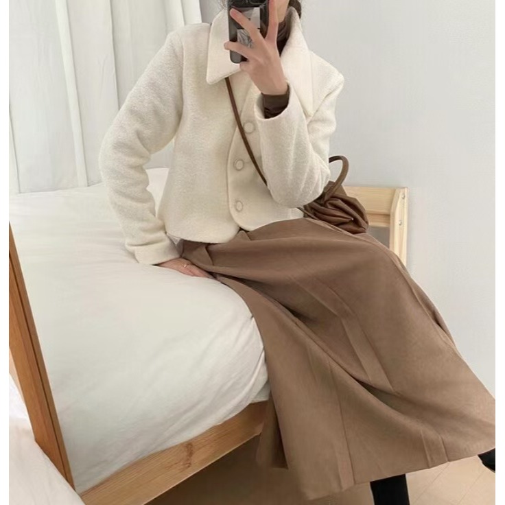 VENUSY｜ 優雅質感羊毛✔ 韓國女裝｜短版短毛羊毛外套-細節圖2