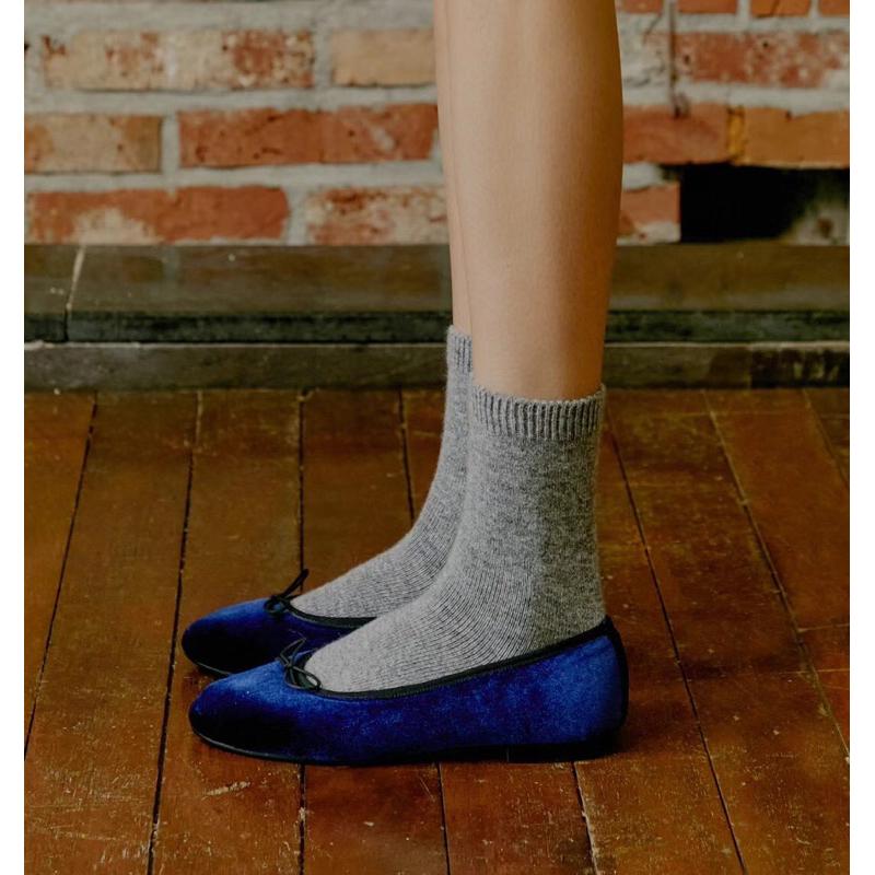 VENUSY｜ 17色☻ 韓國女裝｜中筒羊毛襪-細節圖5