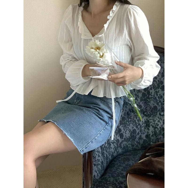 VENUSY｜ 韓國女裝｜褶邊泡泡袖棉質蕾絲短版襯衫 韓國襯衫-細節圖2