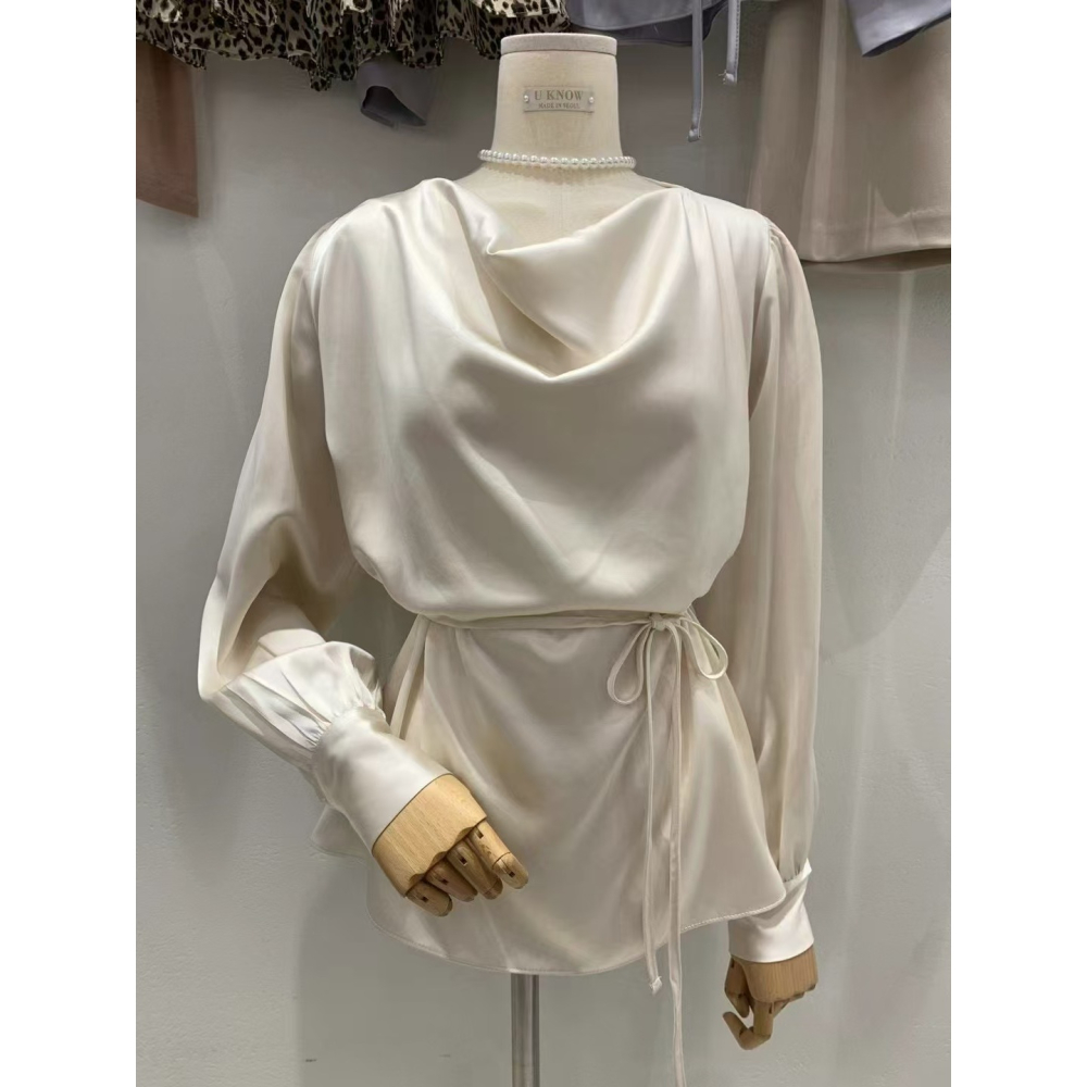 VENUSY｜ 真質感✔ 韓國女裝｜緞面垂墜感腰帶上衣 前短後長 婚禮-細節圖9