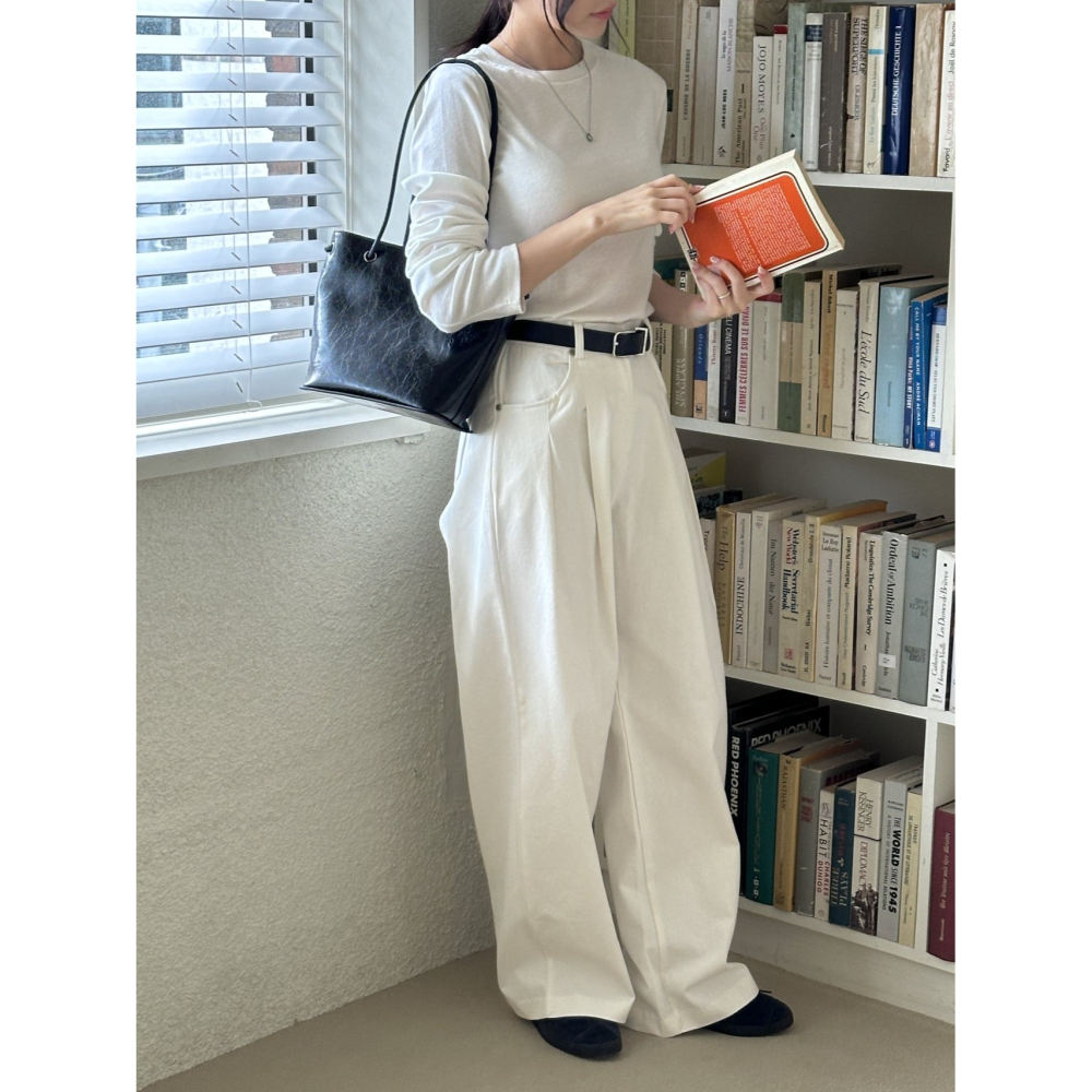 VENUSY｜ 質感歐逆✔ 韓國女裝｜純棉針摺拖地寬褲-細節圖4