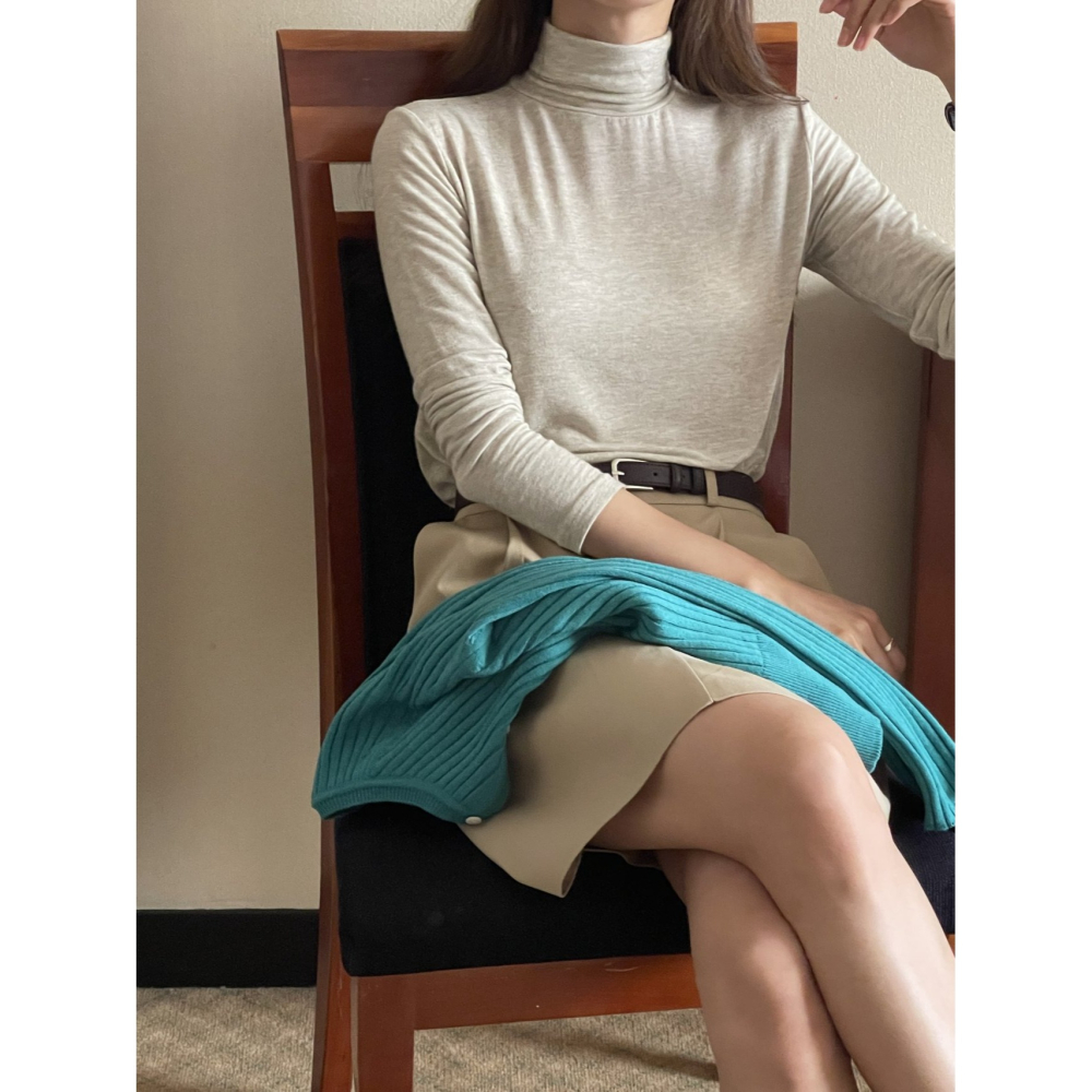 VENUSY｜ 暖羊毛極顯瘦☻ 韓國女裝｜羊毛修身長袖中領T恤 韓國T恤-細節圖2