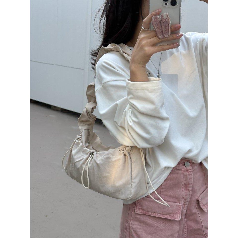 VENUSY｜正韓 - 韓國女裝｜串串單肩半月包-細節圖3