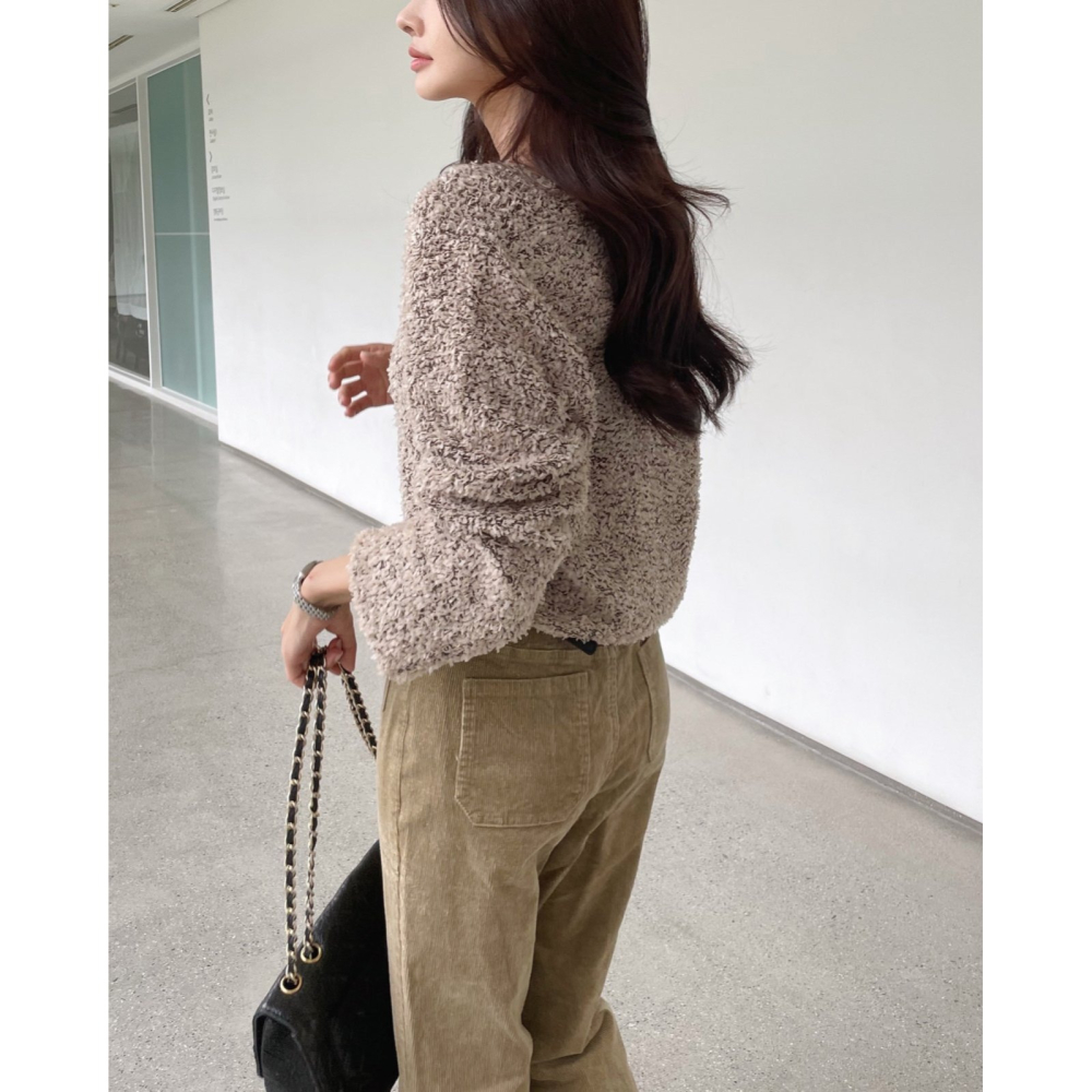 VENUSY．正韓 - 韓國女裝｜短版短毛小外套 (僅剩幾件, 售完不補)-細節圖2
