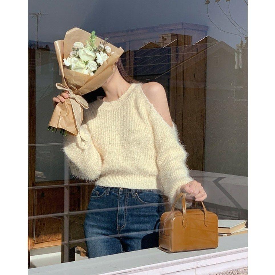 VENUSY．正韓 - 韓國女裝｜不對稱露肩針織毛衣-細節圖6