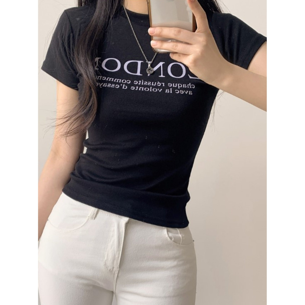 VENUSY｜ 夏季新品 韓國女裝｜緊身倫敦圓領T恤 韓國T恤 小性感貼身上衣-細節圖2