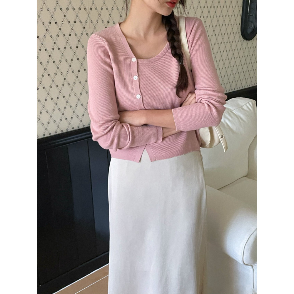 VENUSY．正韓 - 韓國女裝｜春季新品斜角鈕扣上衣 開衫小外套-細節圖2