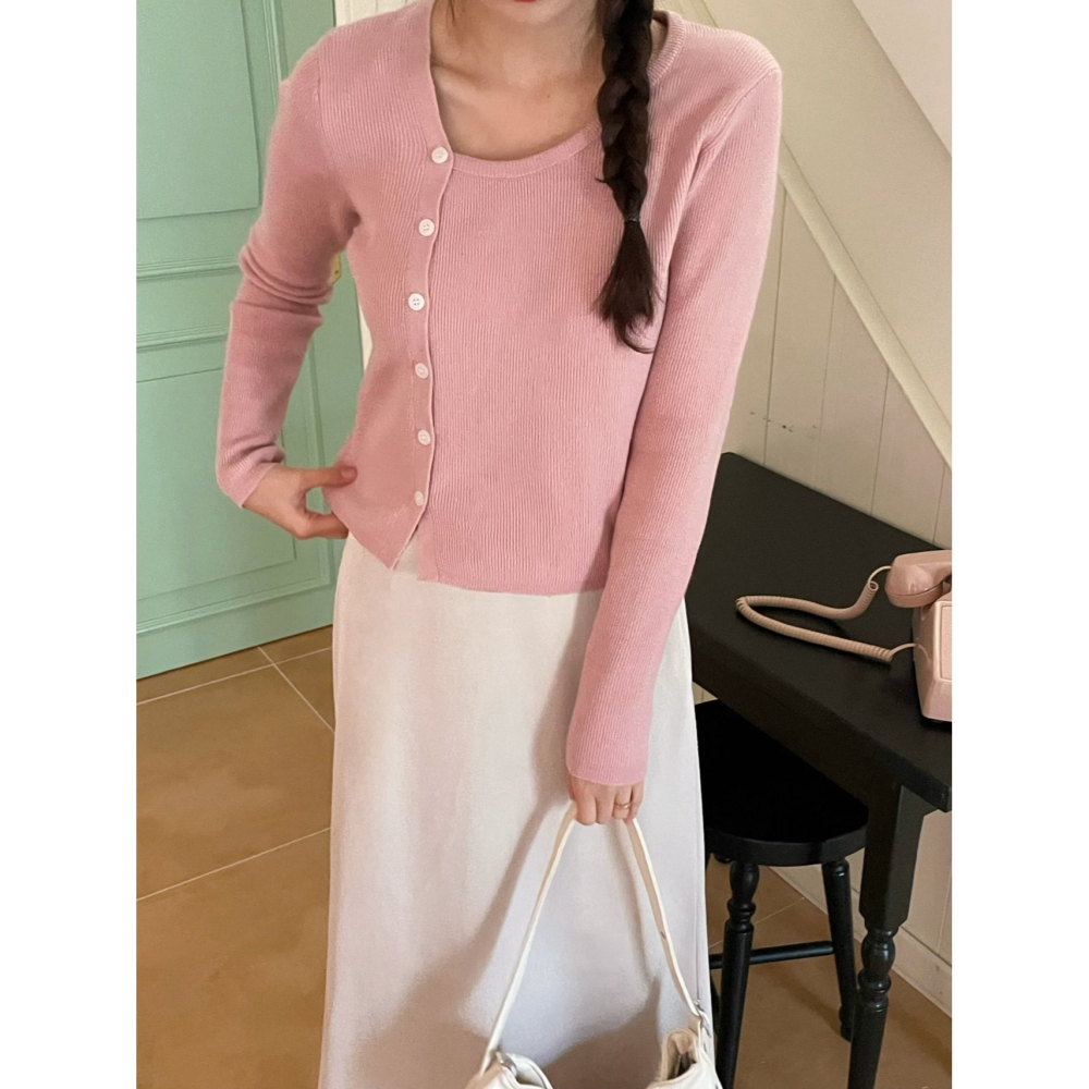 VENUSY．正韓 - 韓國女裝｜春季新品斜角鈕扣上衣 開衫小外套-細節圖3