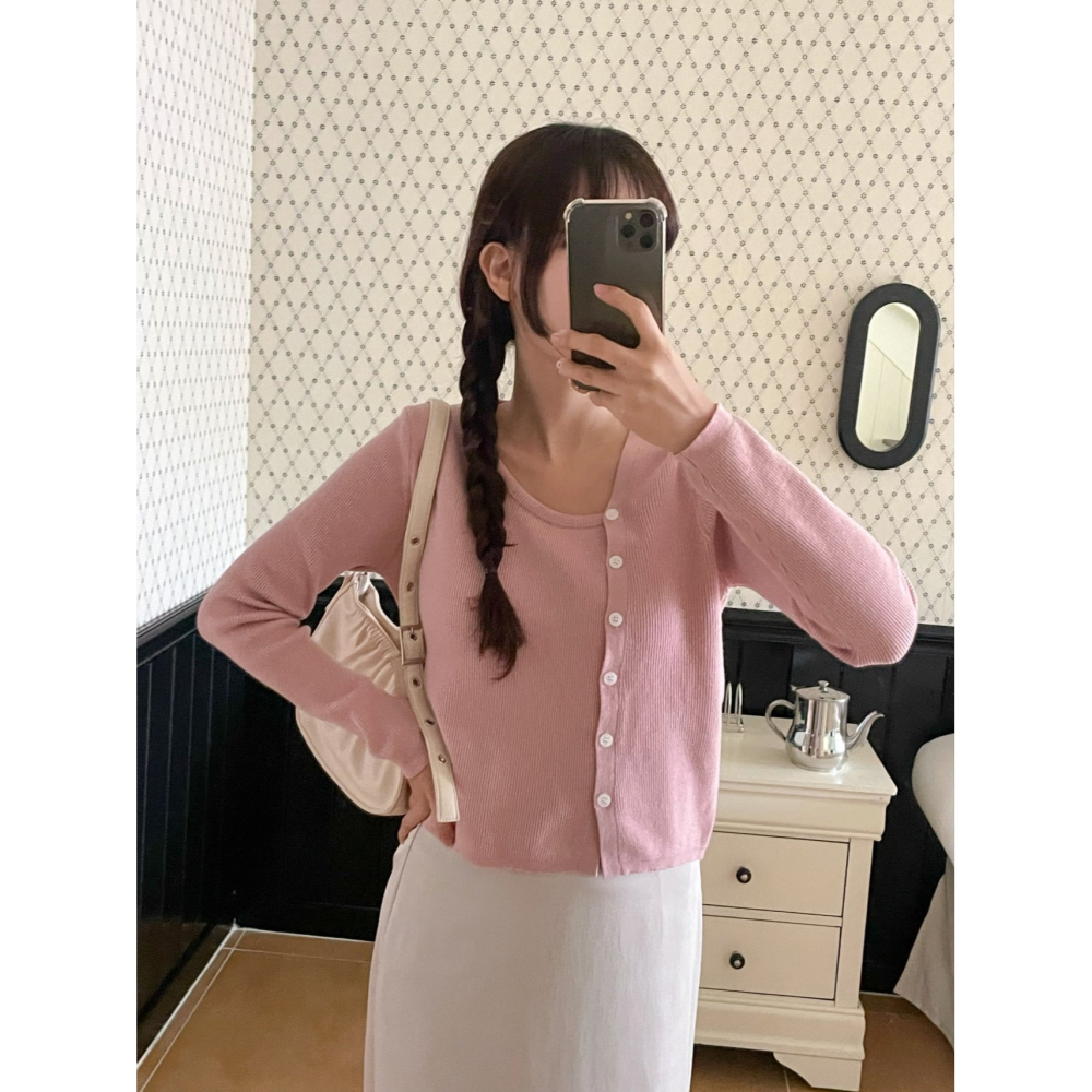 VENUSY．正韓 - 韓國女裝｜春季新品斜角鈕扣上衣 開衫小外套-細節圖7