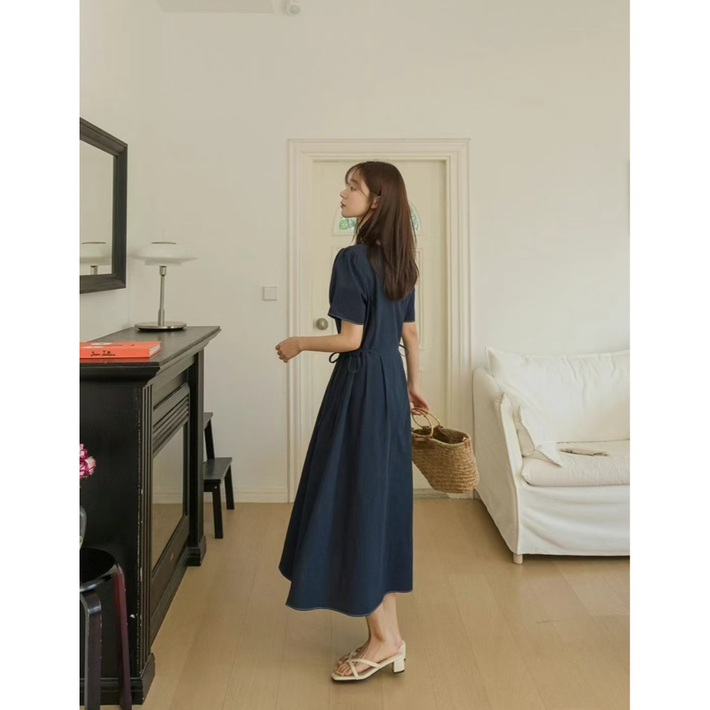 VENUSY｜ 韓國女裝｜長方領褶皺洋裝 韓國洋裝 日常婚禮賓客皆宜-細節圖3