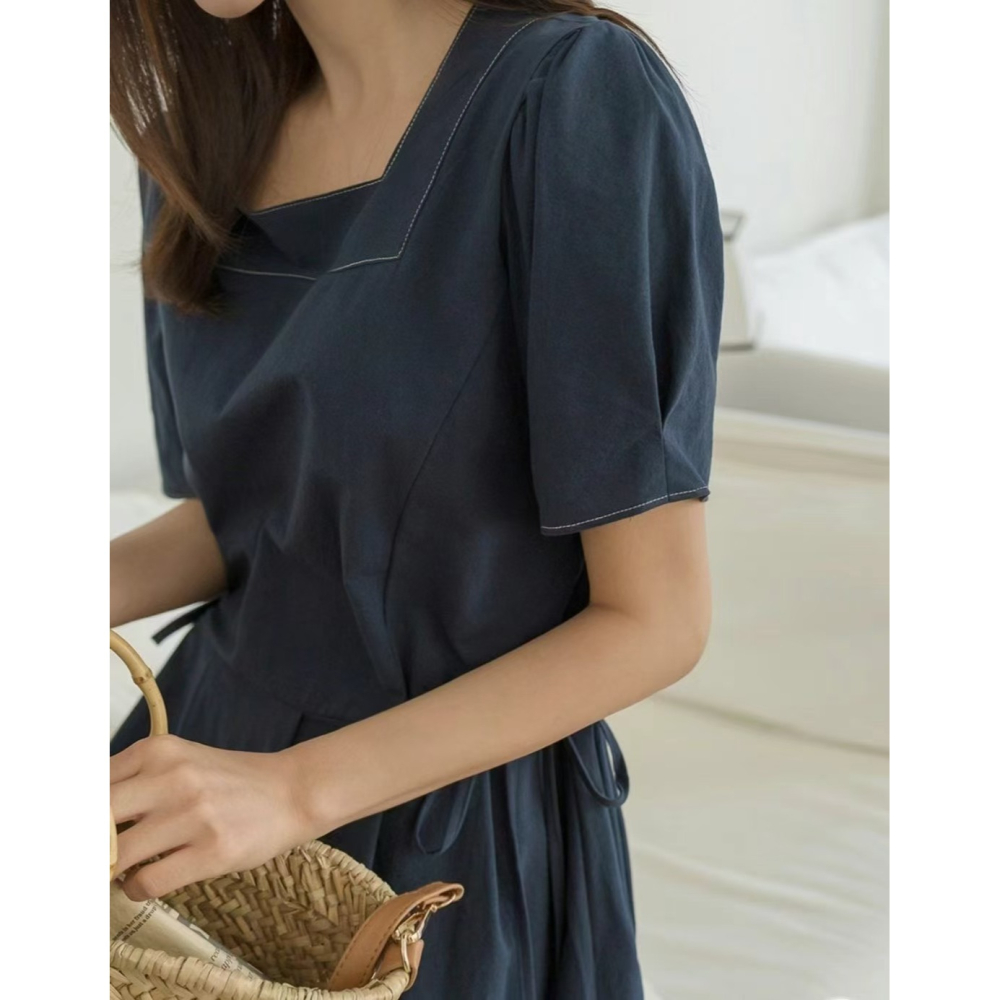 VENUSY｜ 韓國女裝｜長方領褶皺洋裝 韓國洋裝 日常婚禮賓客皆宜-細節圖6