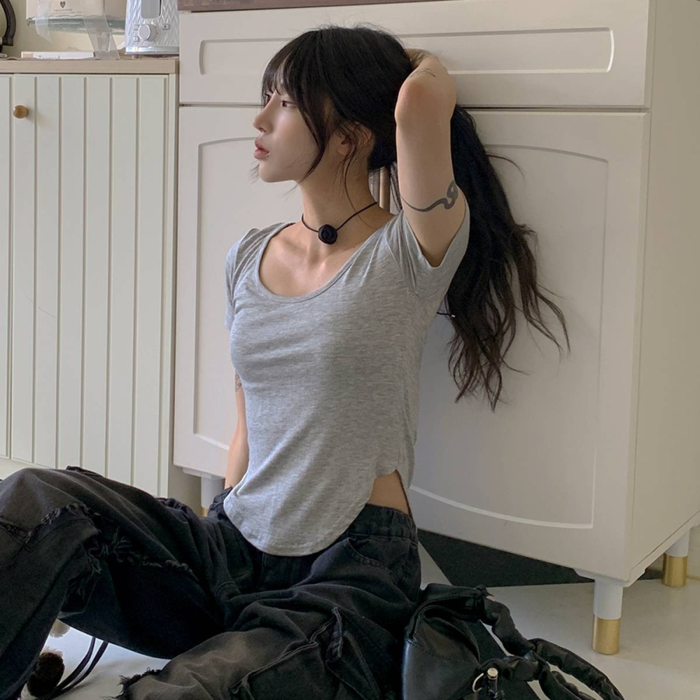VENUSY｜ 韓國女裝｜U領顯瘦貼身T恤 韓國T恤-細節圖4
