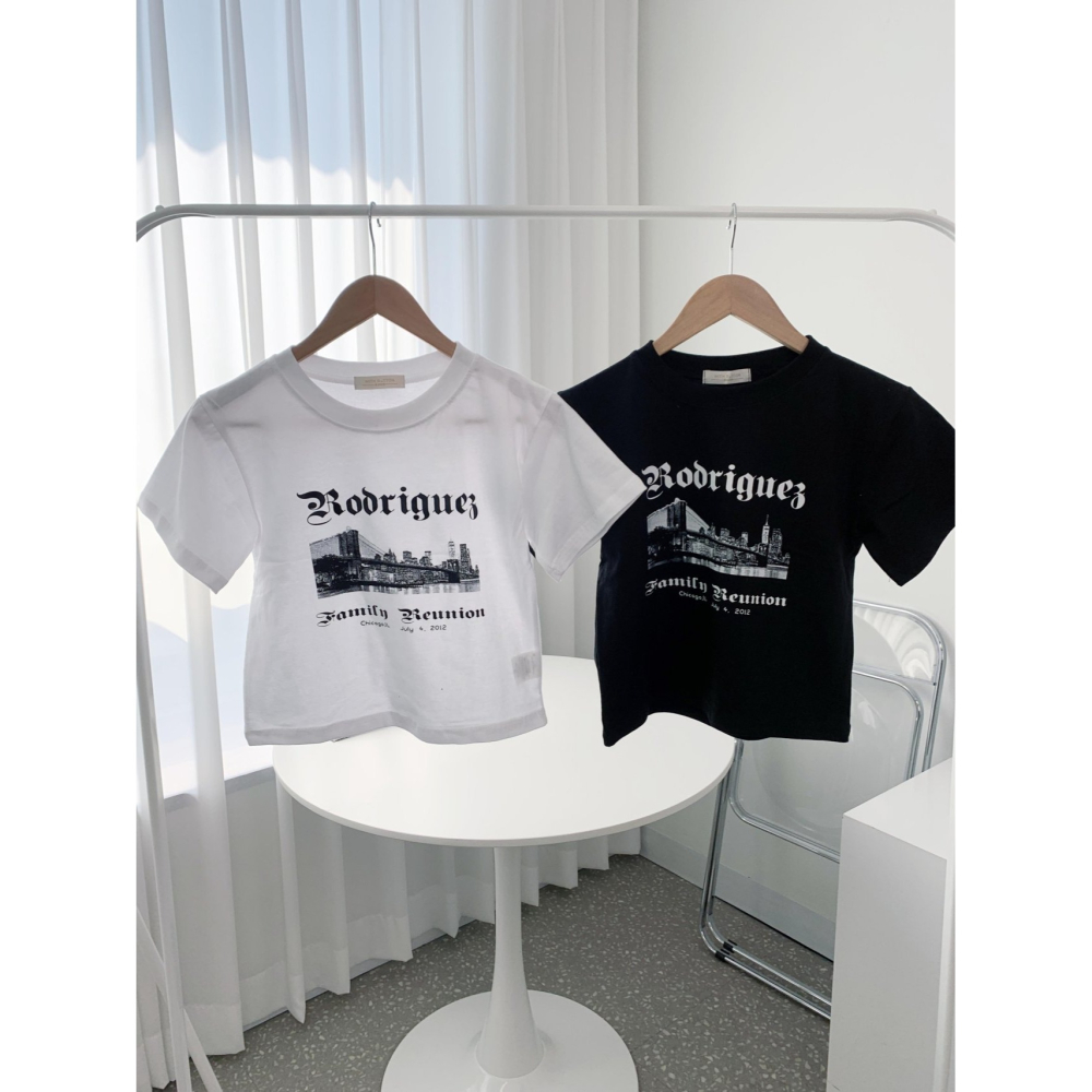 VENUSY｜ 韓國女裝｜芝加哥短版純棉T恤 韓國T恤 黑白-細節圖5