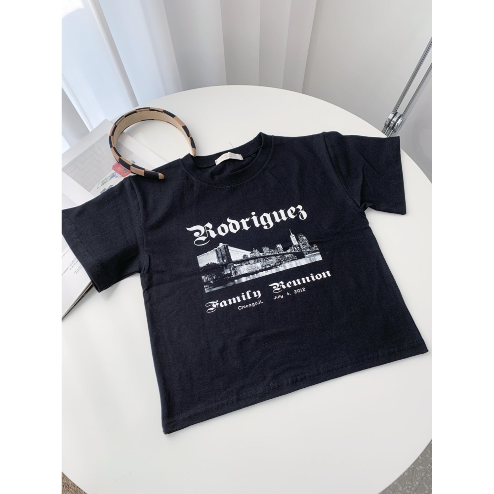 VENUSY｜ 韓國女裝｜芝加哥短版純棉T恤 韓國T恤 黑白-細節圖7